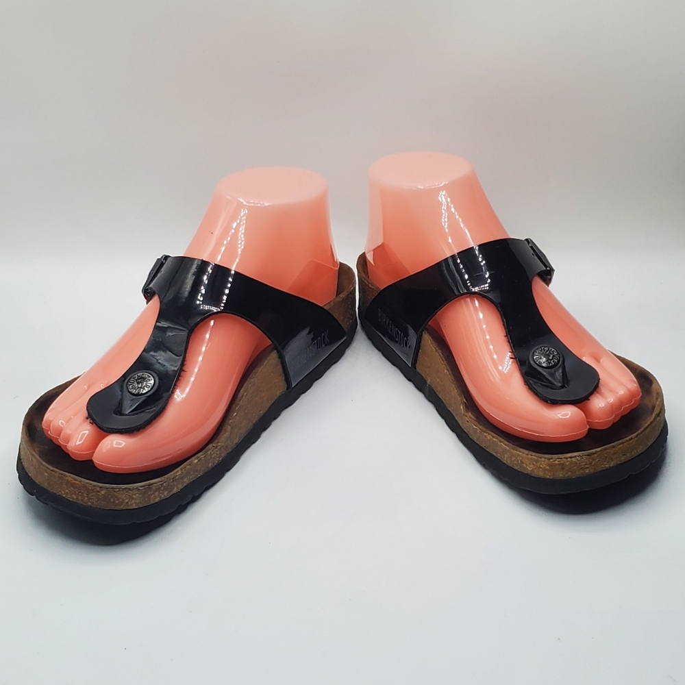 Birkenstock Gizeh Sandals in Black Patent Leather size 5 - Picture 10 of 11